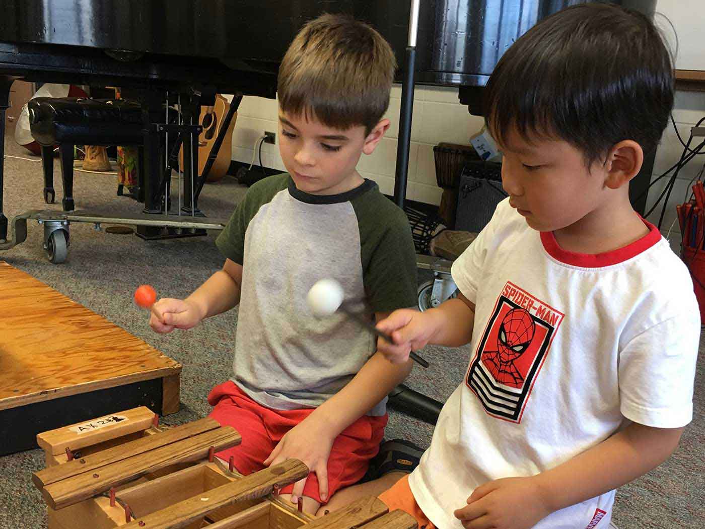Students explore sound, music and creativity in the Baker music lab